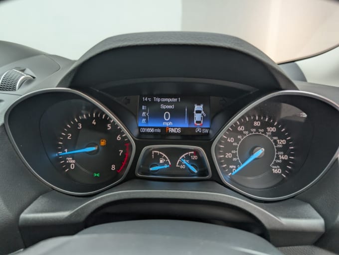2025 Ford Kuga