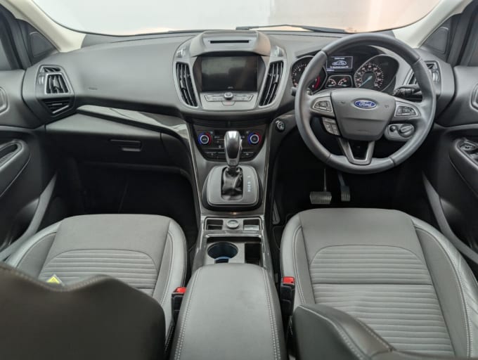 2025 Ford Kuga