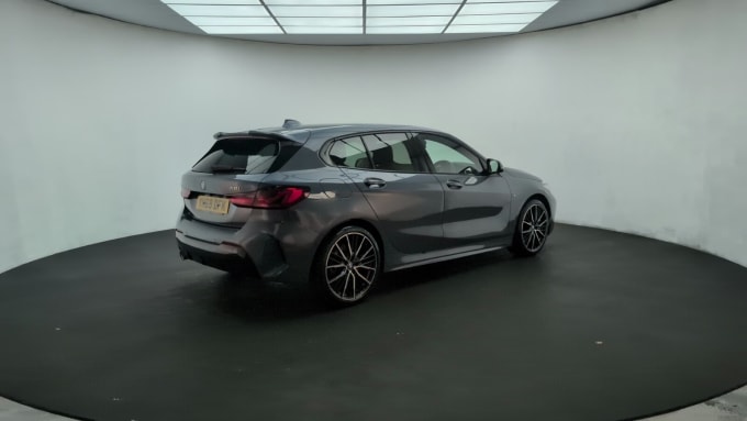 2025 BMW 1 Series