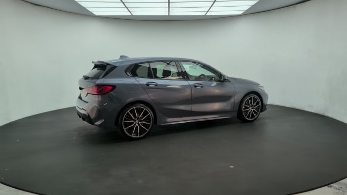 2025 BMW 1 Series
