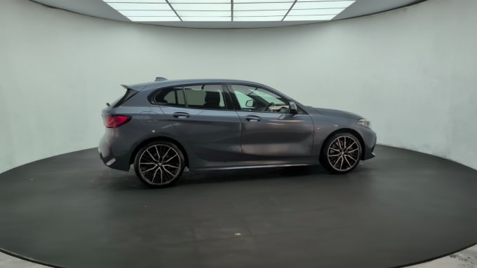 2025 BMW 1 Series