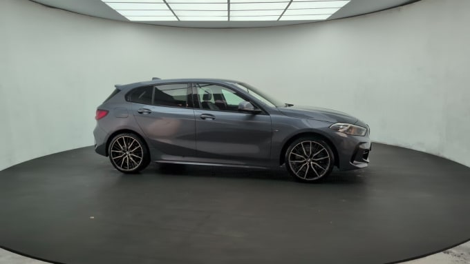 2025 BMW 1 Series