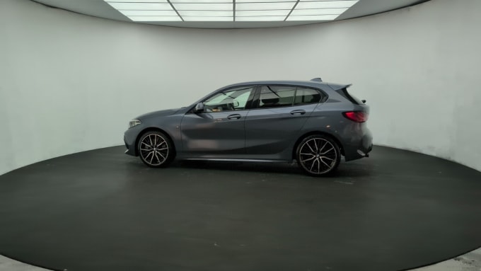 2025 BMW 1 Series