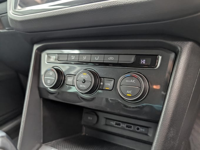 2025 Volkswagen Tiguan