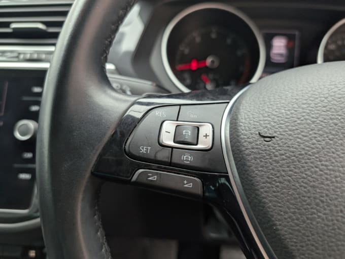2025 Volkswagen Tiguan