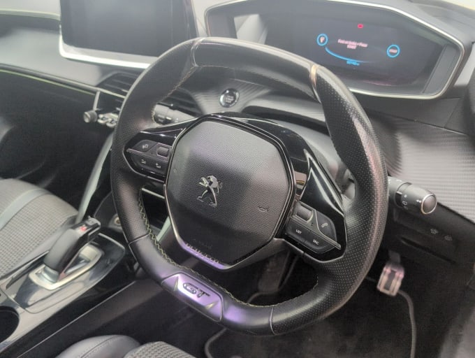 2025 Peugeot E-208
