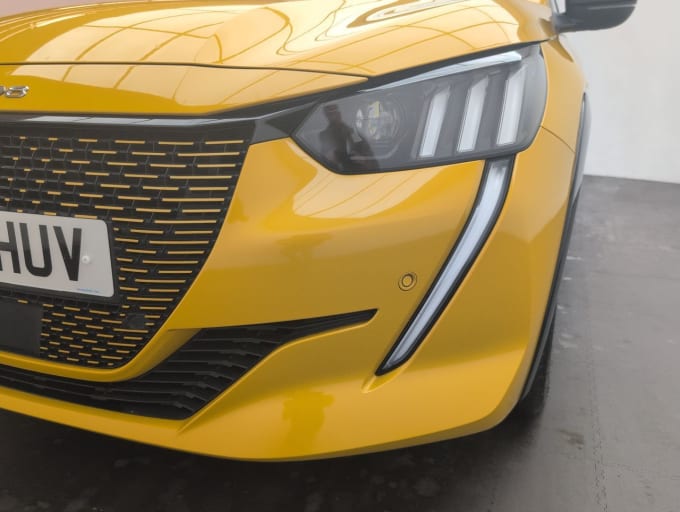 2025 Peugeot E-208