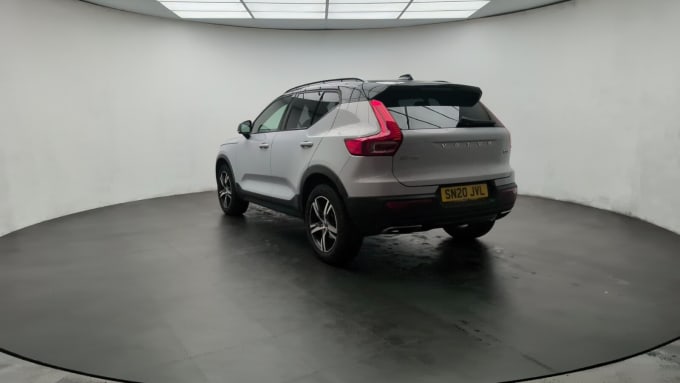 2025 Volvo Xc40