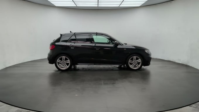 2025 Audi A1