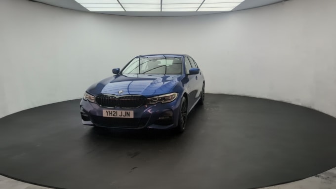 2025 BMW 3 Series
