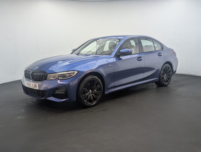 2025 BMW 3 Series