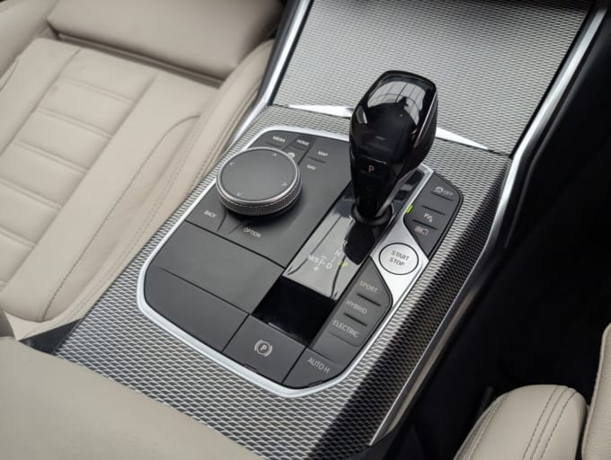 2025 BMW 3 Series