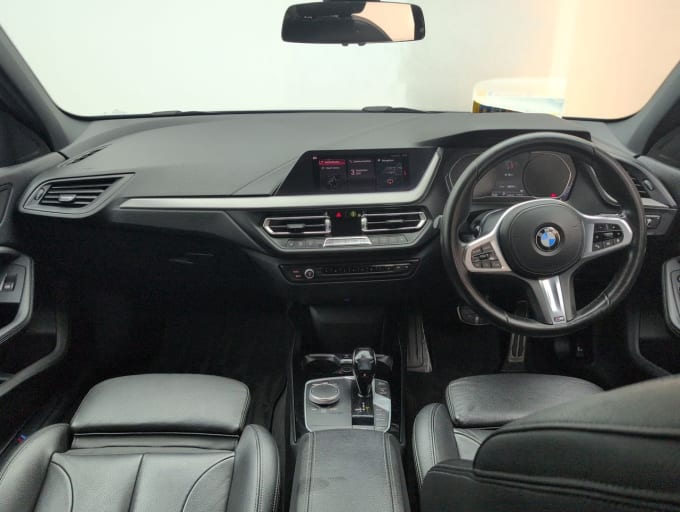 2025 BMW 1 Series