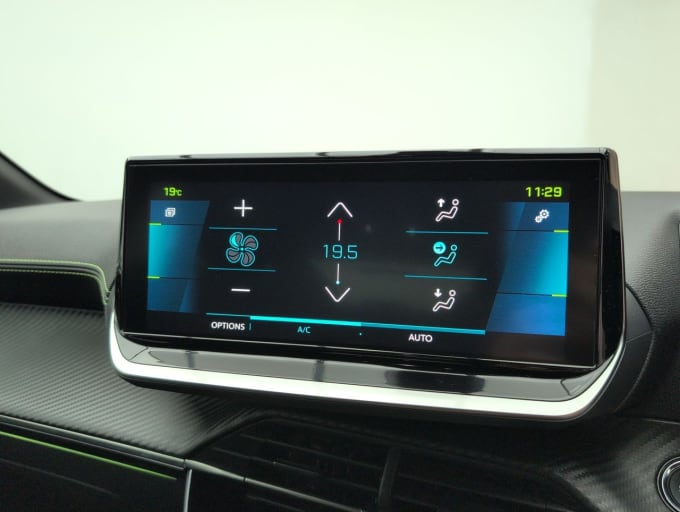 2025 Peugeot E-208