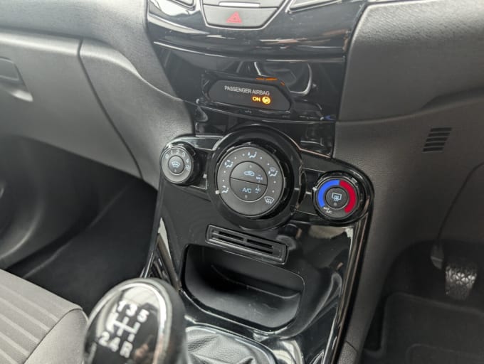 2025 Ford Fiesta