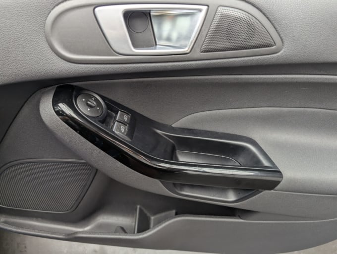 2025 Ford Fiesta