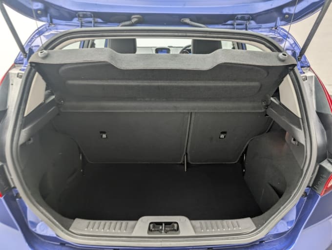 2025 Ford Fiesta