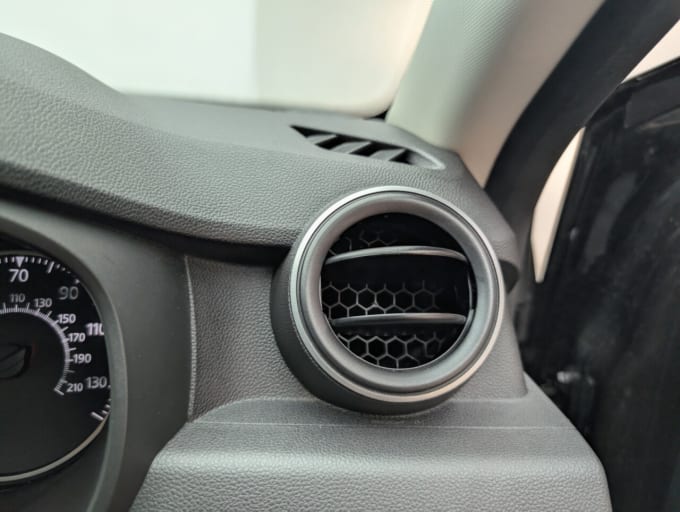 2025 Dacia Duster