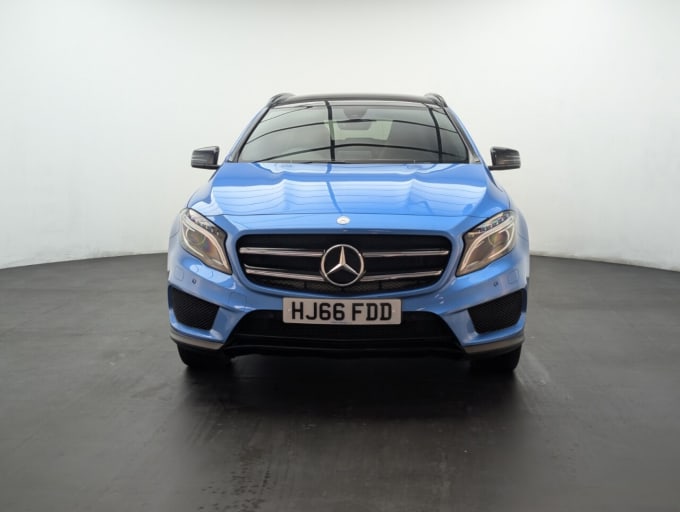 2025 Mercedes-benz 180