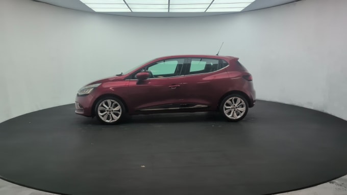 2025 Renault Clio