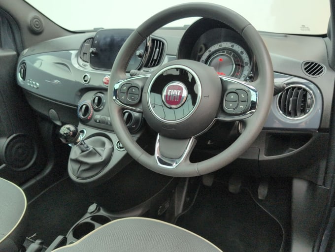 2025 Fiat 500