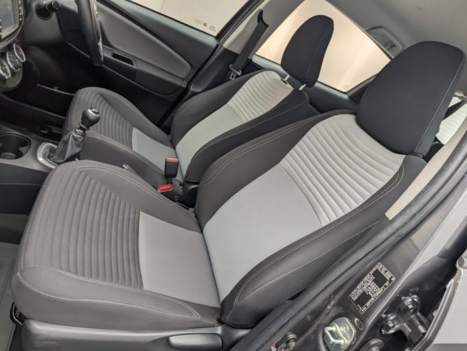 2025 Toyota Yaris