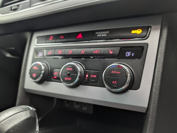 2025 Seat Leon
