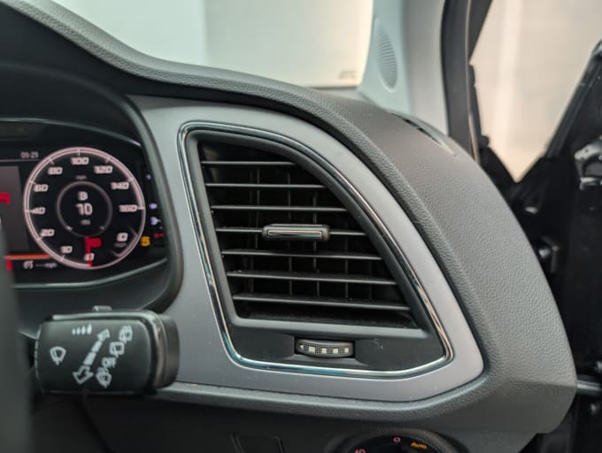 2025 Seat Leon