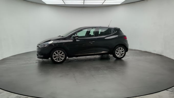 2025 Renault Clio