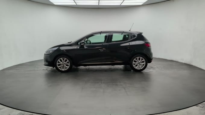 2025 Renault Clio