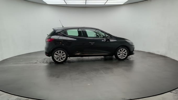 2025 Renault Clio