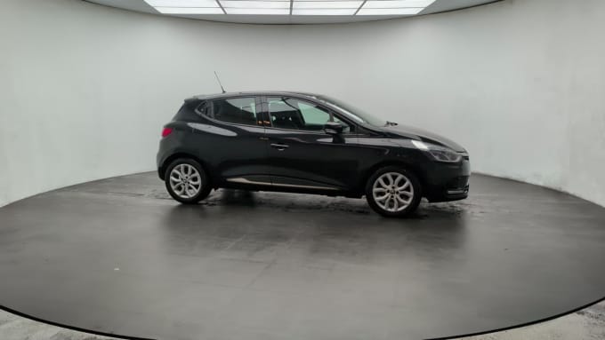 2025 Renault Clio
