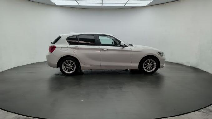 2025 BMW 1 Series