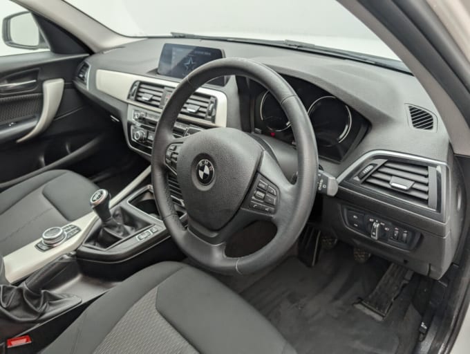 2025 BMW 1 Series