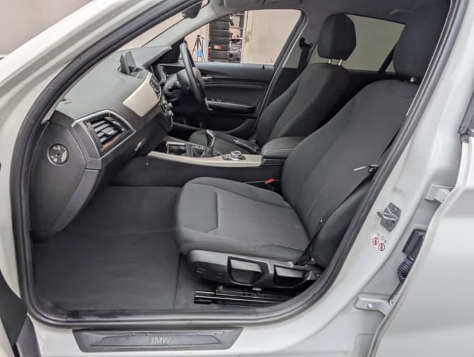 2025 BMW 1 Series