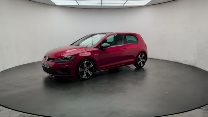 2025 Volkswagen Golf
