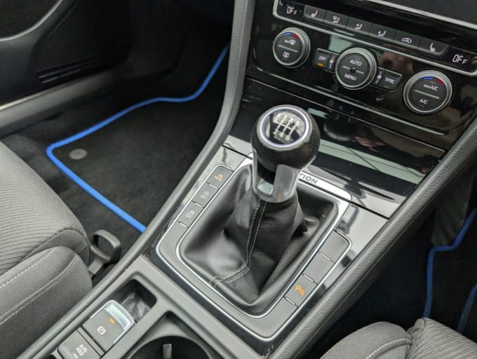 2025 Volkswagen Golf