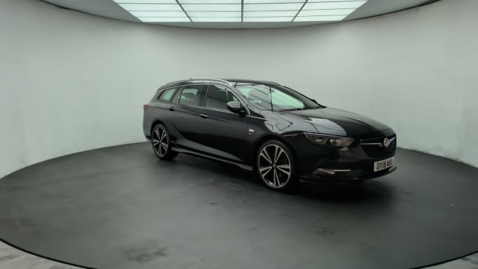 2025 Vauxhall Insignia
