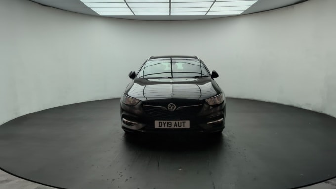 2025 Vauxhall Insignia