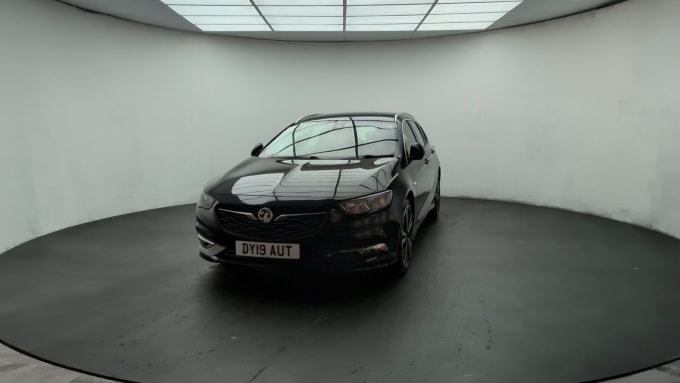 2025 Vauxhall Insignia