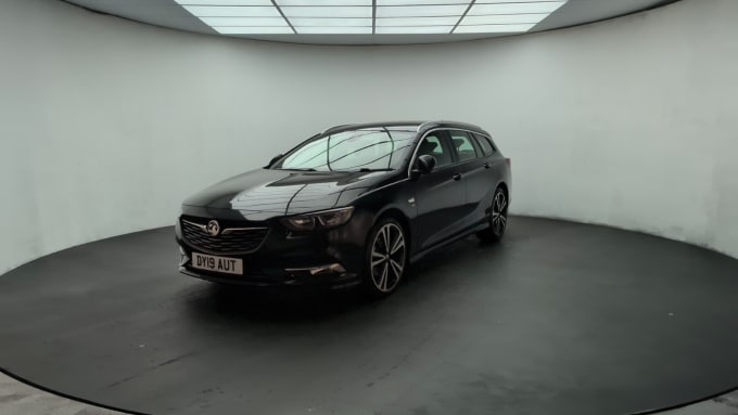 2025 Vauxhall Insignia