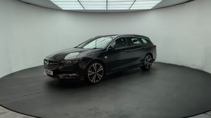 2025 Vauxhall Insignia