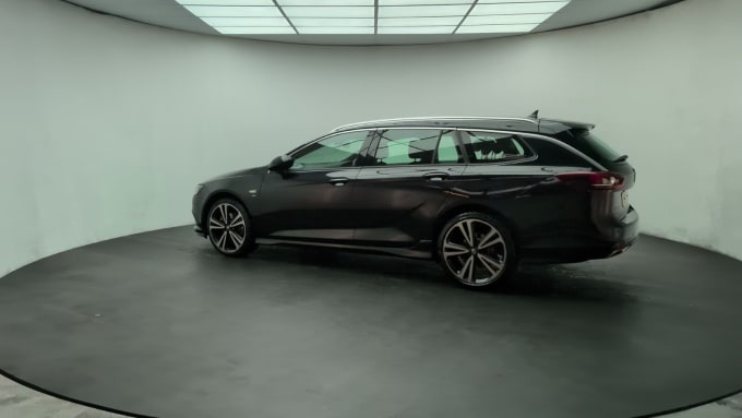 2025 Vauxhall Insignia