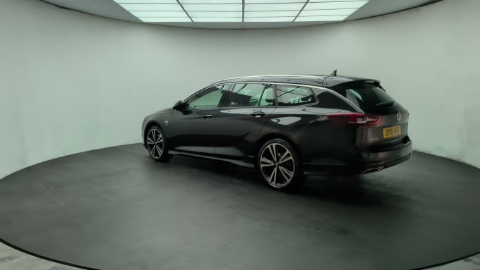 2025 Vauxhall Insignia