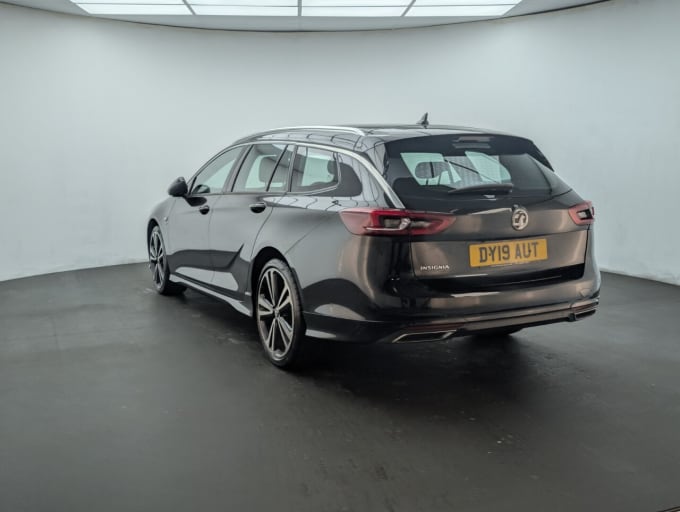 2025 Vauxhall Insignia