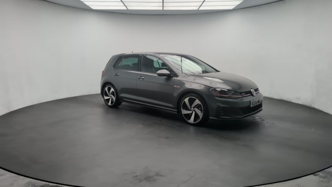 2025 Volkswagen Golf