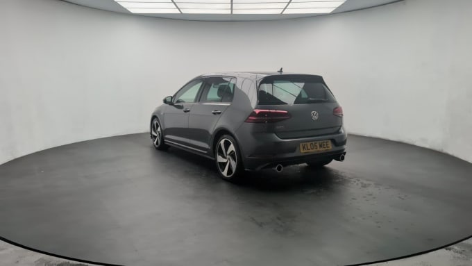 2025 Volkswagen Golf