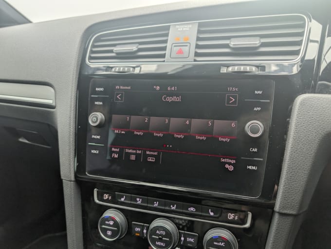 2025 Volkswagen Golf