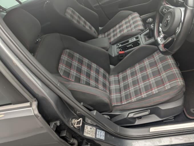 2025 Volkswagen Golf