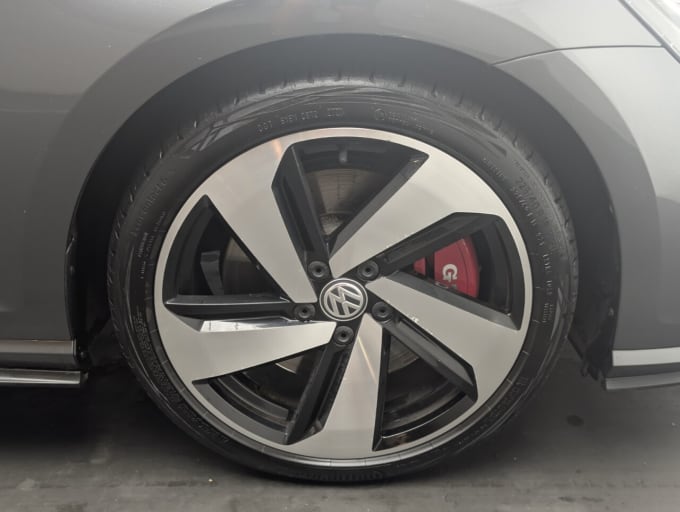2025 Volkswagen Golf